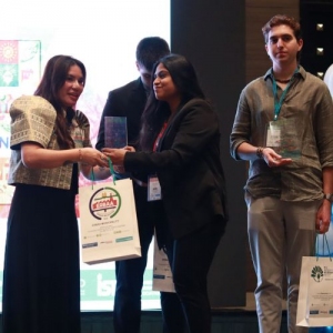 Plaque Presentation